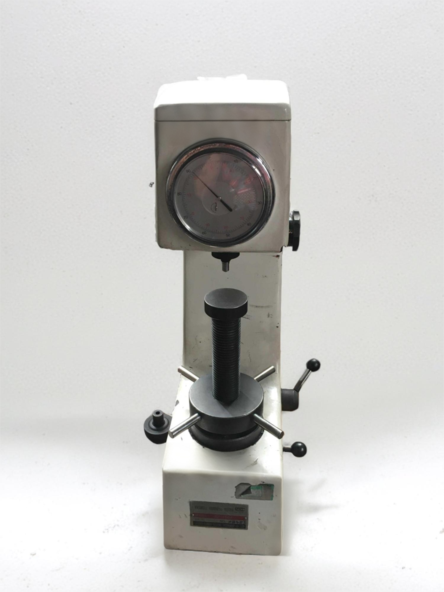 洛氏硬度測(cè)試儀